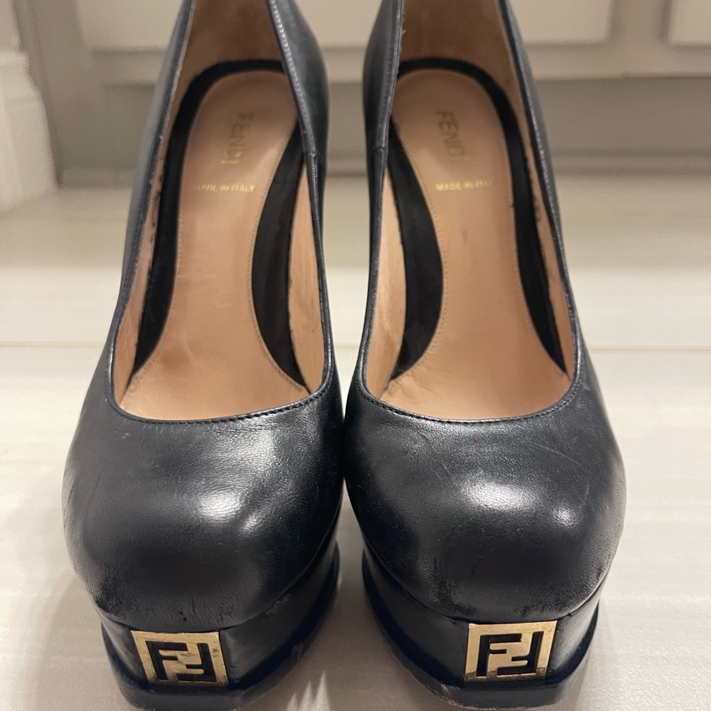 Used Authentic Fendi shoes